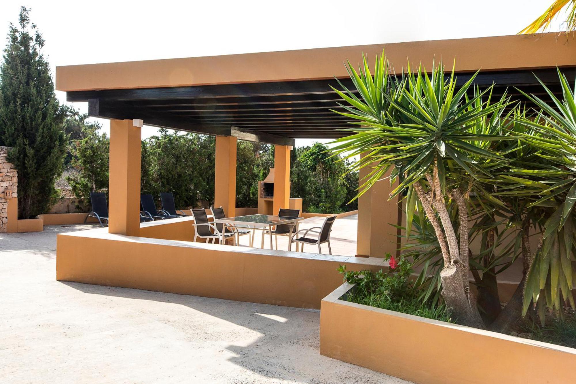 Ca Sa Vilda Apartment Es Pujols Exterior photo