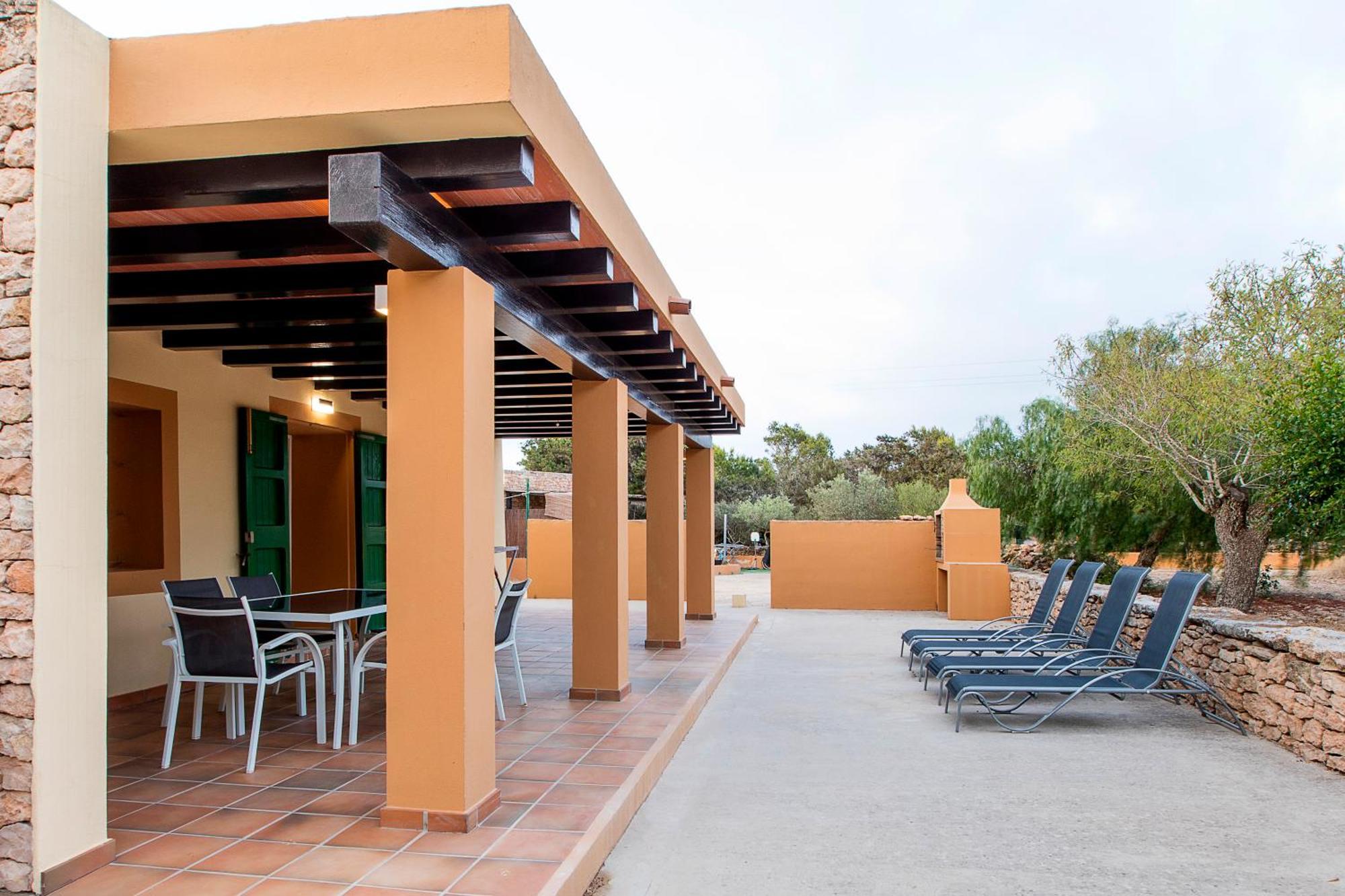 Ca Sa Vilda Apartment Es Pujols Exterior photo